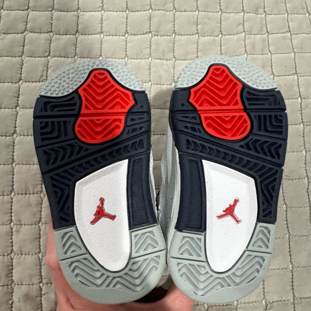 Jordan Retro 4 sneakers - Picture 3 of 6
